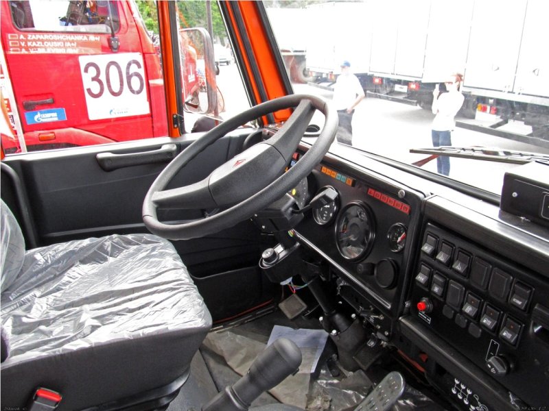 КАМАЗ 65115 евро 5 салон