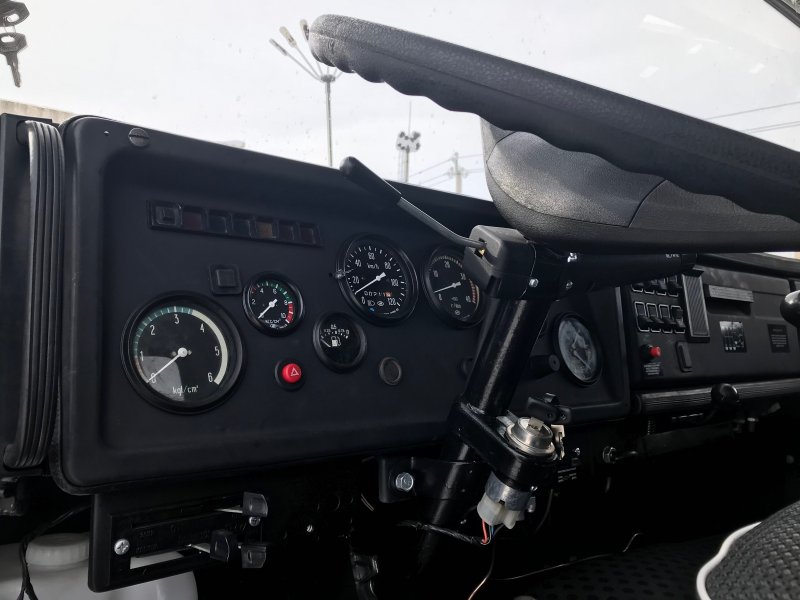 КАМАЗ 4310 армейский приборная панель