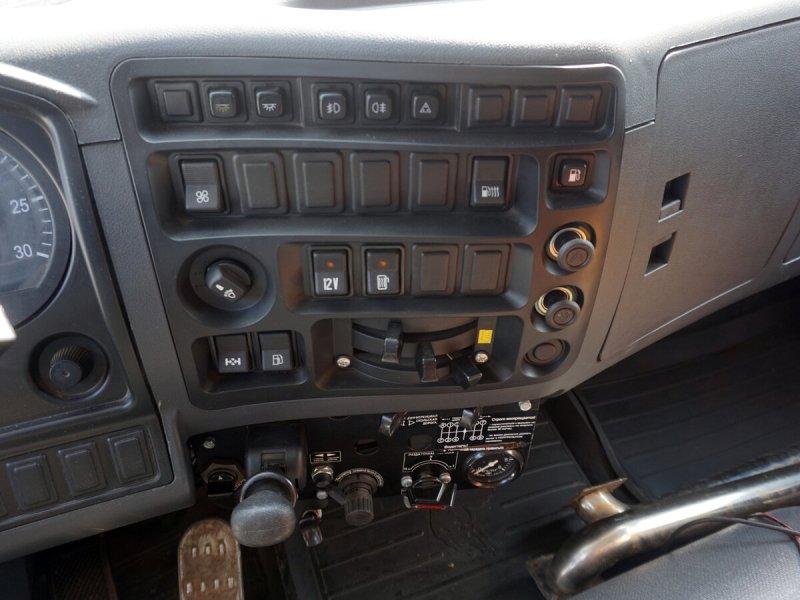 Панель КАМАЗ 43118 евро 4