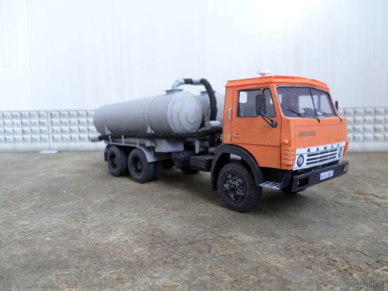 КАМАЗ 5410 молоковоз
