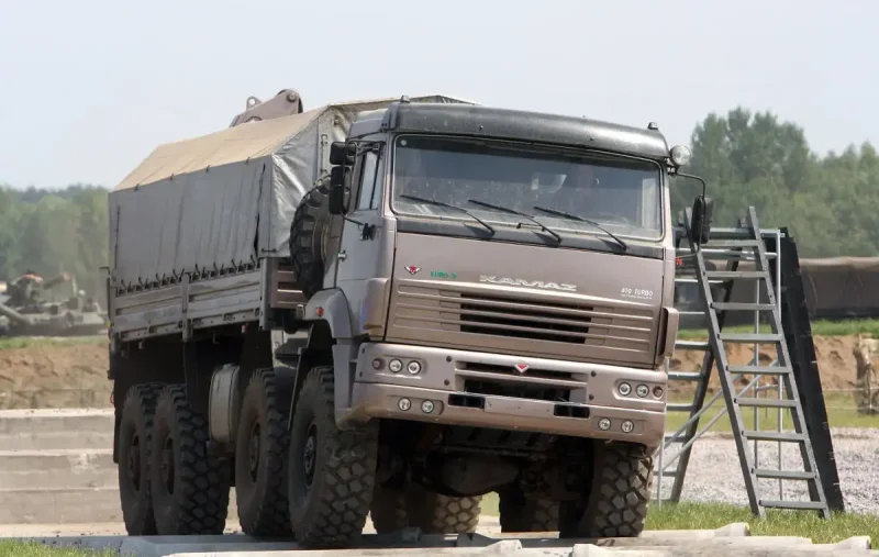 КАМАЗ 6560 Мерседес