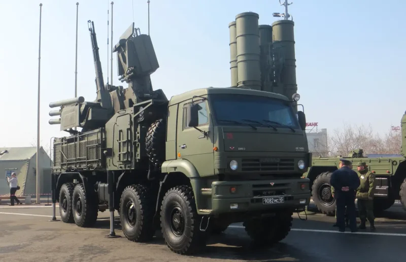КАМАЗ 6560 С пушкой