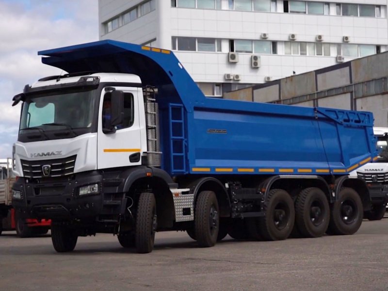 КАМАЗ 65805 самосвал