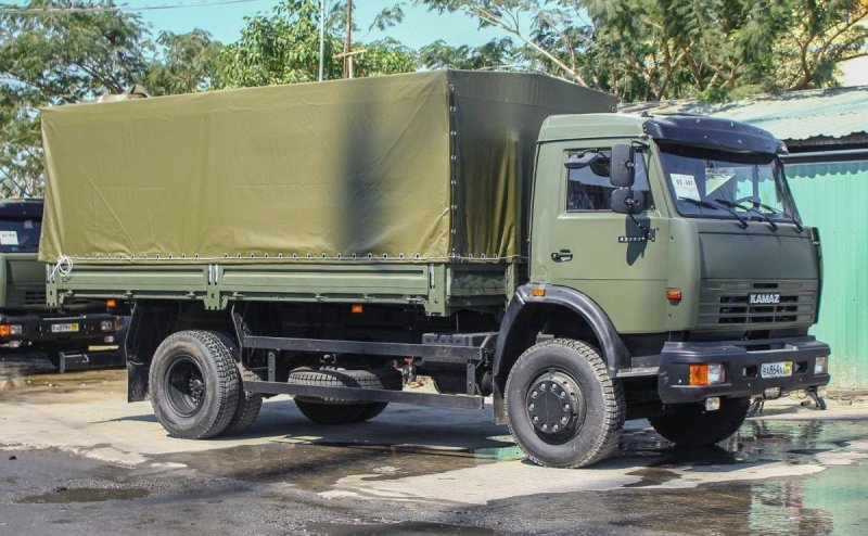 КАМАЗЫ 4323