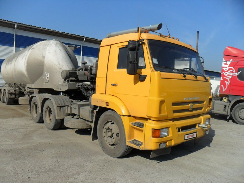 Седельный тягач КАМАЗ 65116 военный