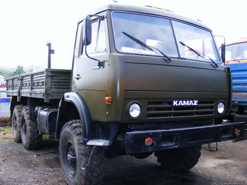 КАМАЗ 4310