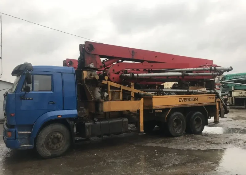 Автобетононасос АБН 32