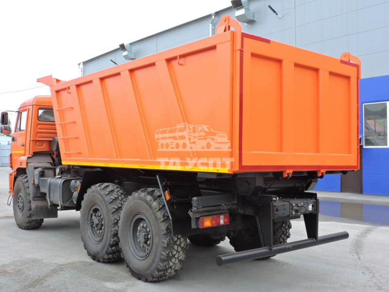 КАМАЗ 43118 2006 года капот