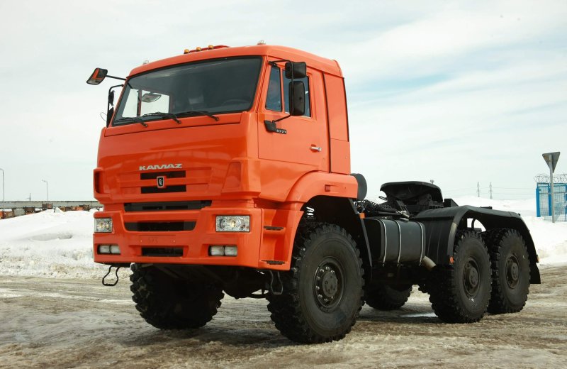 Седельный тягач КАМАЗ 65221