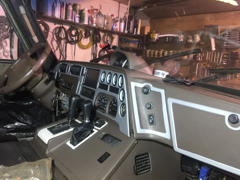 УАЗ 2206 приборная панель