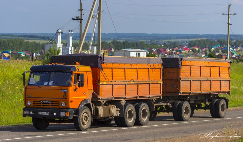 КАМАЗ 53215 зерновоз