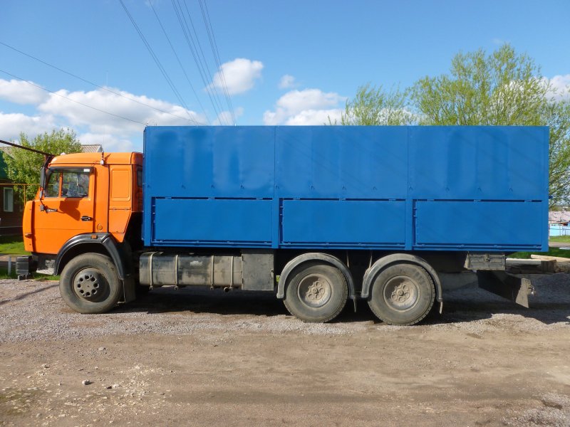 КАМАЗ 5320 бортовой зерновоз