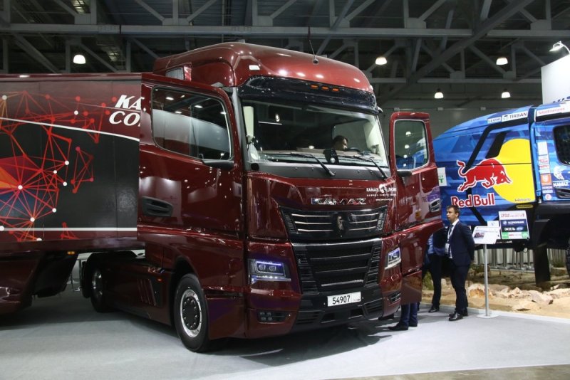 КАМАЗ-54907 Continent