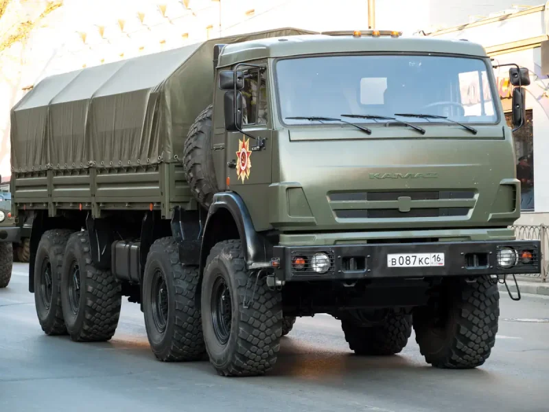 КАМАЗ 6350 Мустанг