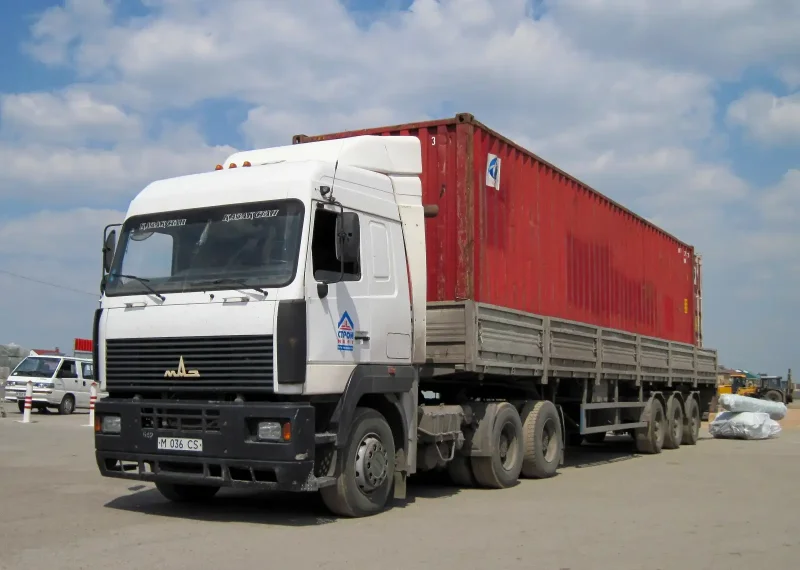 МАЗ 6430