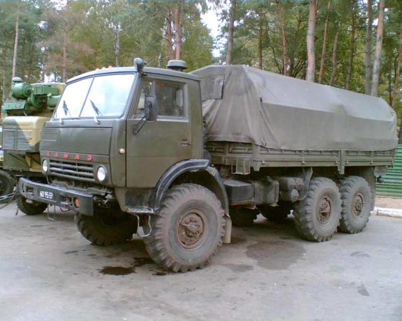 КАМАЗ 4310 бортовой