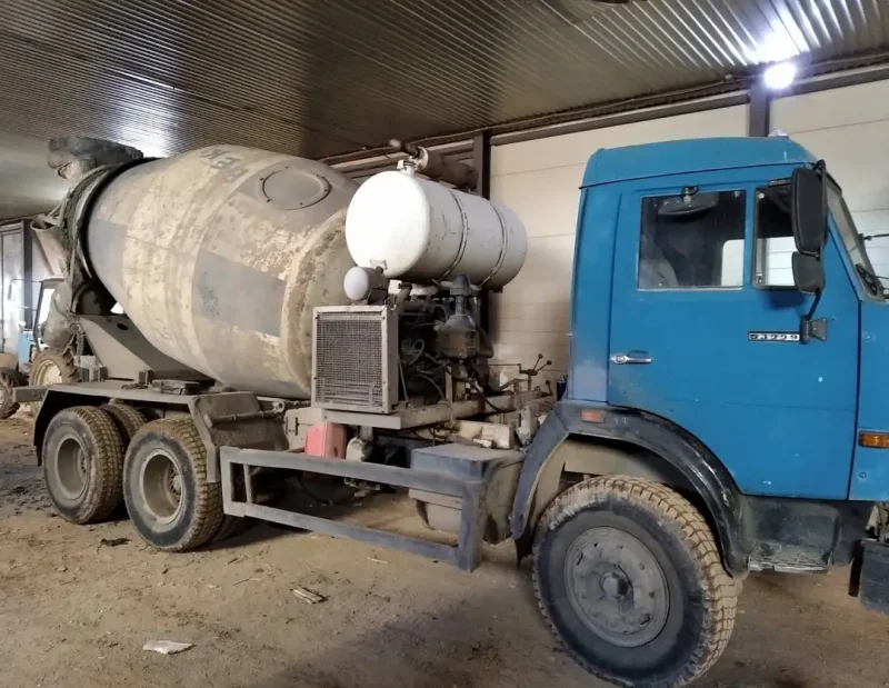 5814z9 автобетоносмеситель КАМАЗ 6520