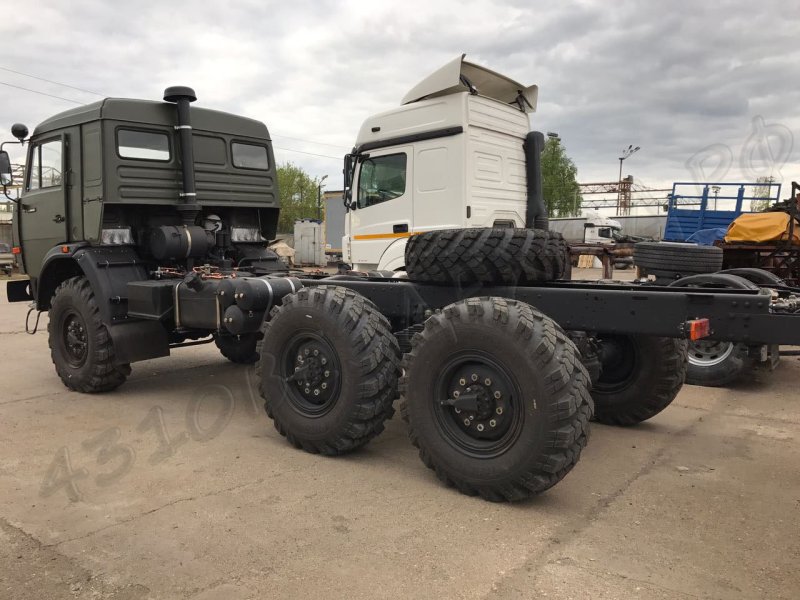 КАМАЗ 4310 армейский