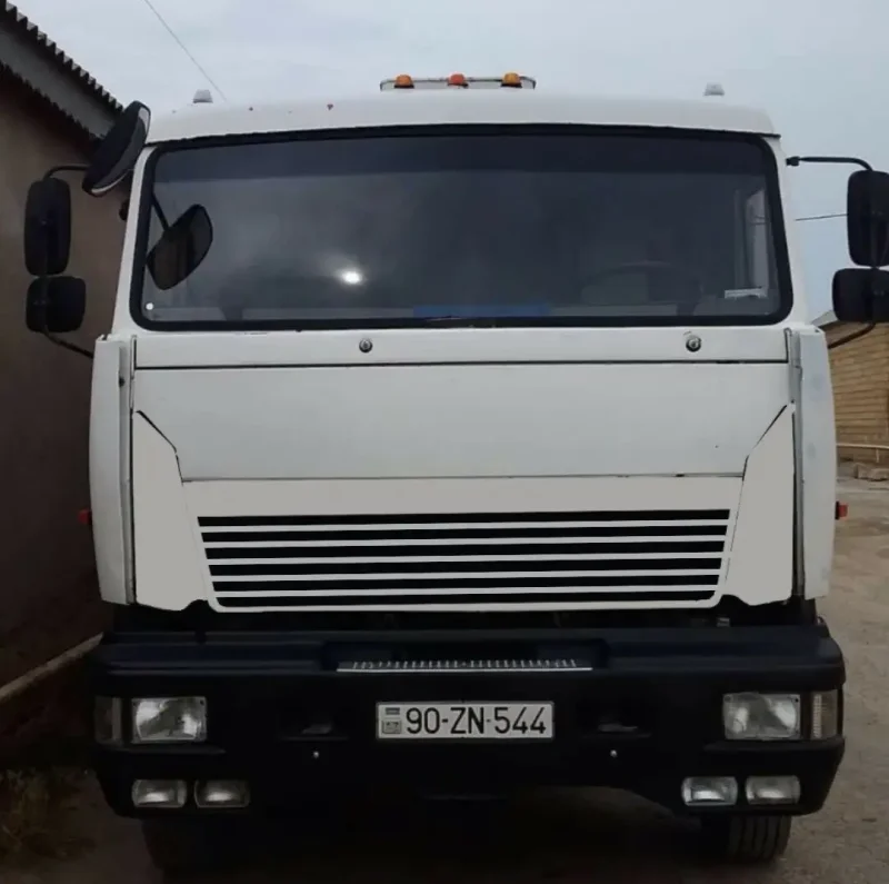 Тонированный КАМАЗ man 72