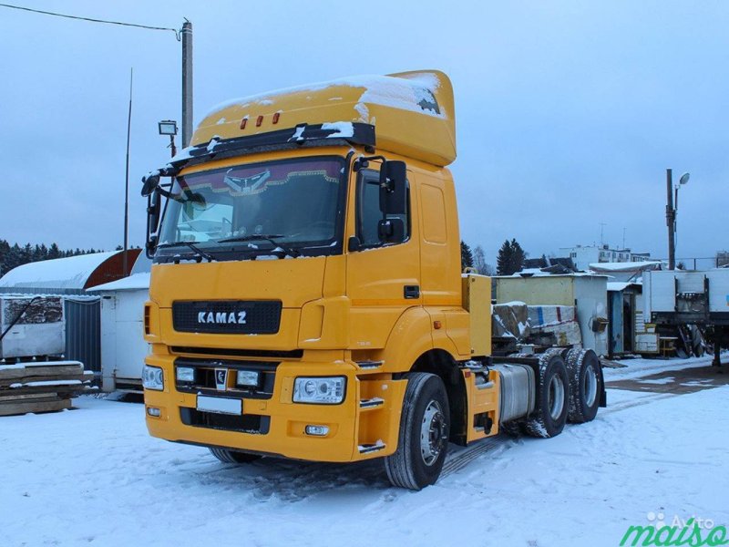 КАМАЗ 6х4 седельный тягач 65206