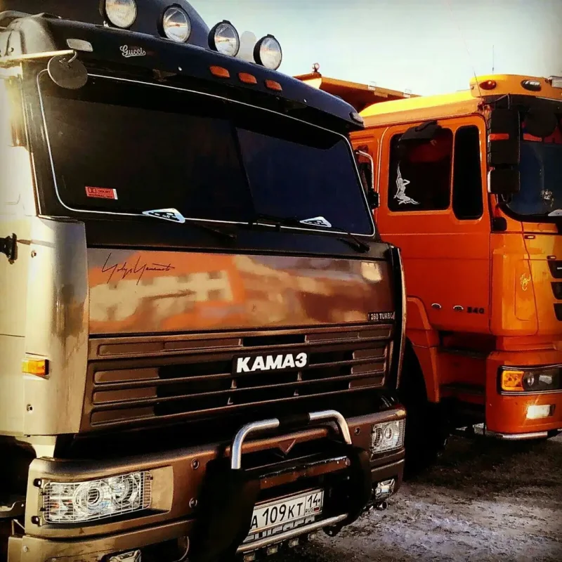 КАМАЗ 6520 самосвал