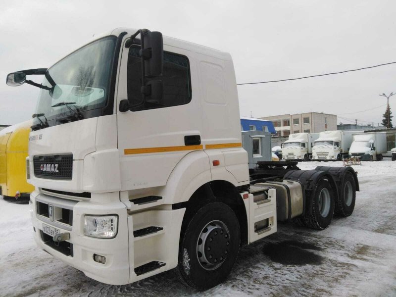 КАМАЗ 65206 т5 седельный тягач