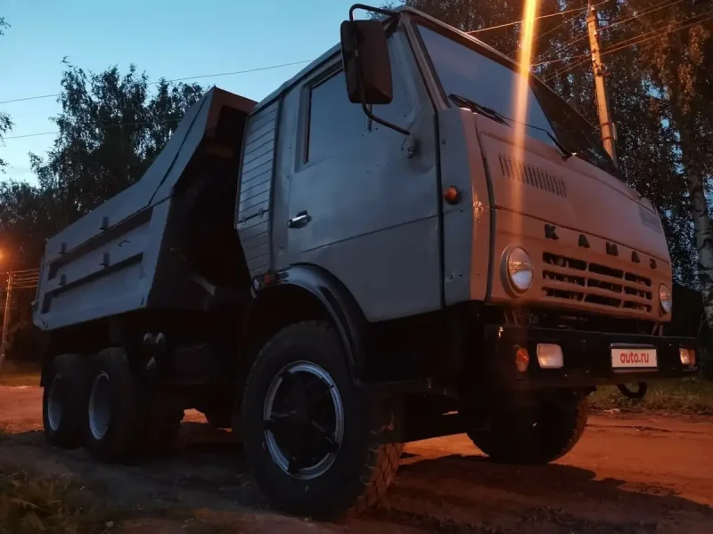 Тонированный КАМАЗ 55111