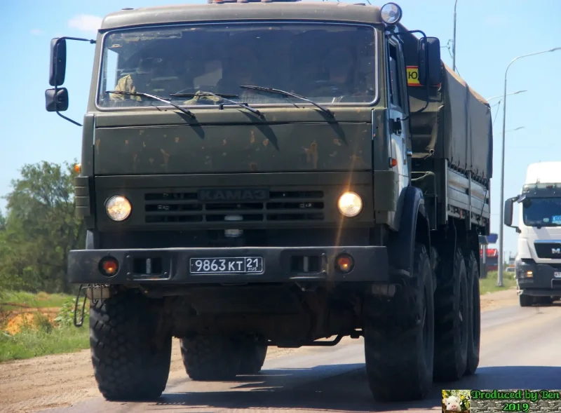 КАМАЗ 55111 черный