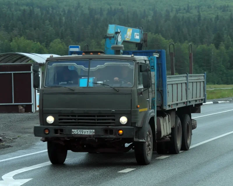КАМАЗ-53212 (6х4)