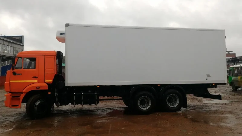 КАМАЗ 53213 бортовой с прицепом