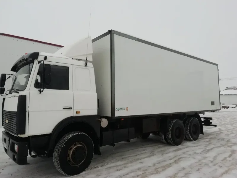 Бампер МАЗ 6303