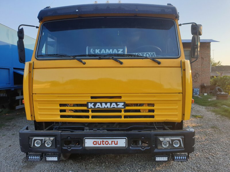 Грузовой самосвал КАМАЗ 65115