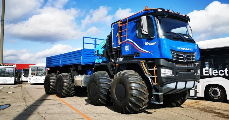 КАМАЗ Арктика 8*8
