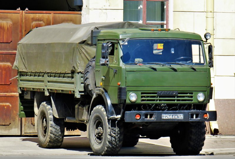 КАМАЗ 4350 Мустанг