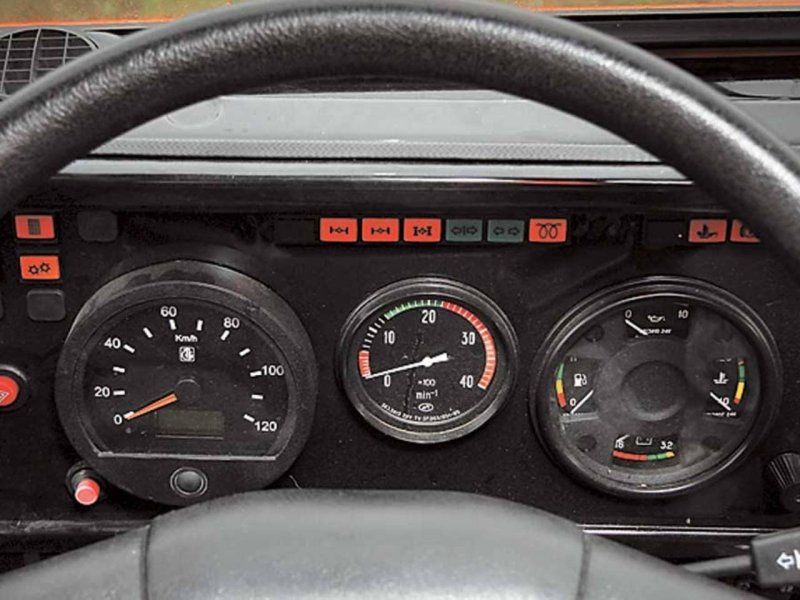 Приборная панель КАМАЗ 4310