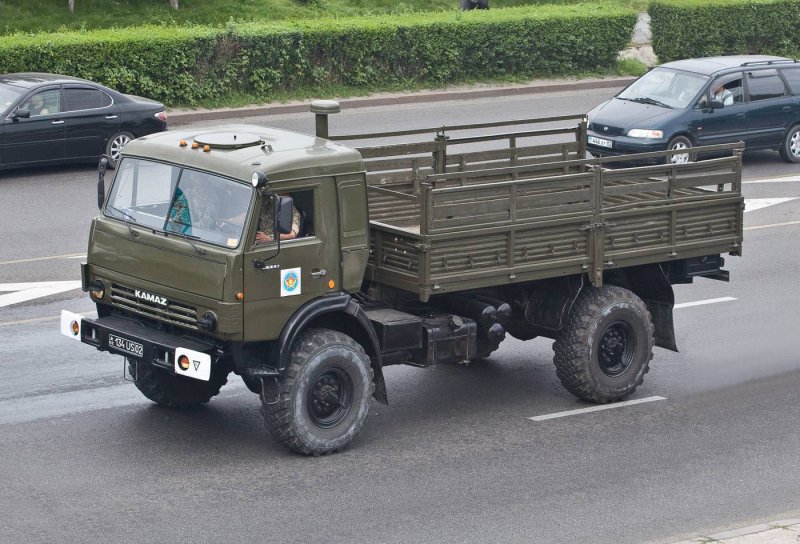 КАМАЗ 4326 бортовой