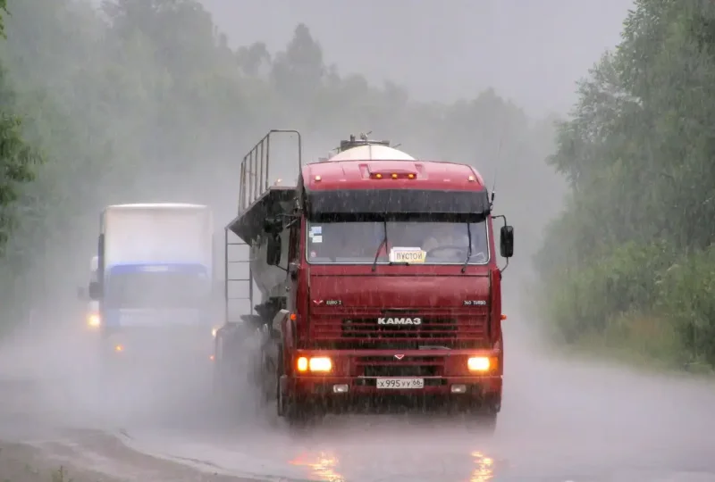123, КАМАЗ 65117.