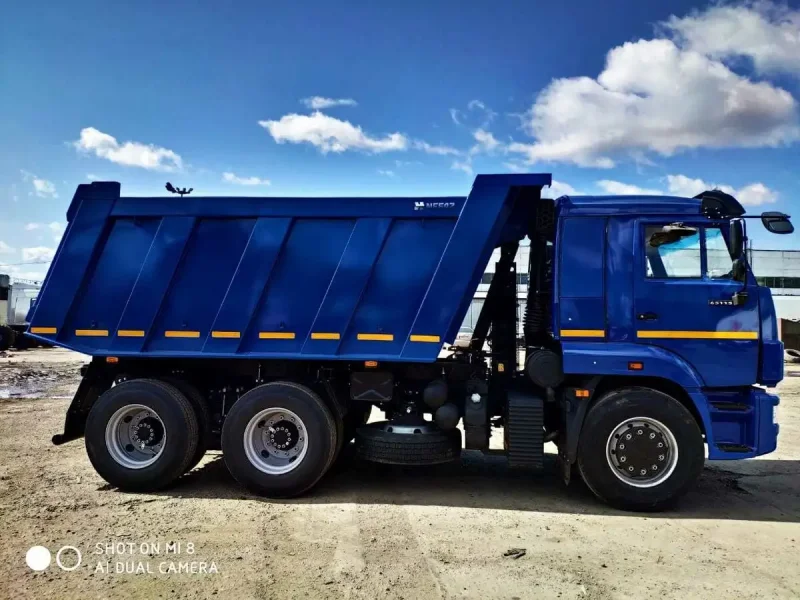 КАМАЗ 65115 сбоку