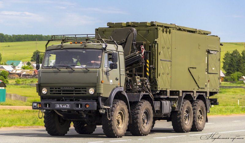 КАМАЗ 6350 военный