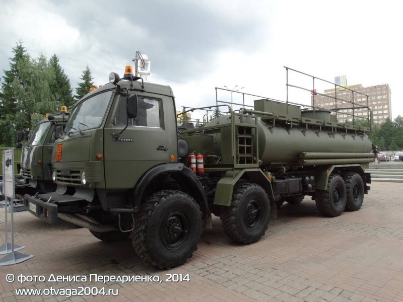 КАМАЗ 6350 седельный тягач