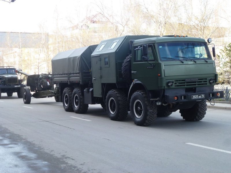 КАМАЗ 6350 военный