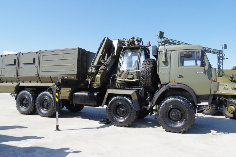 КАМАЗ 63501 артиллерийский тягач
