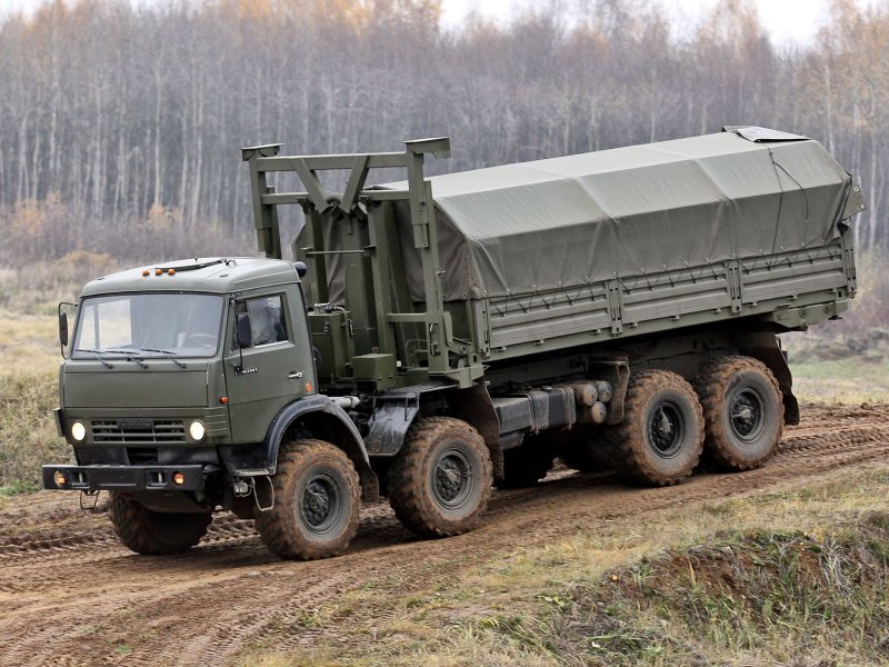 КАМАЗ-63501 8х8
