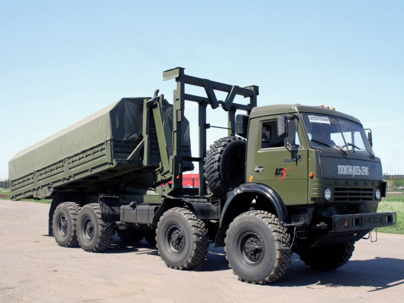 КАМАЗ 6350 артиллерийский тягач