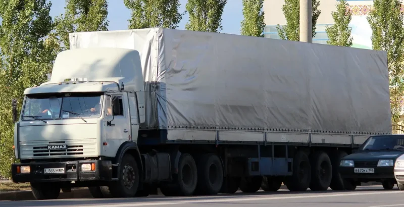 Грузовик КАМАЗ 5460