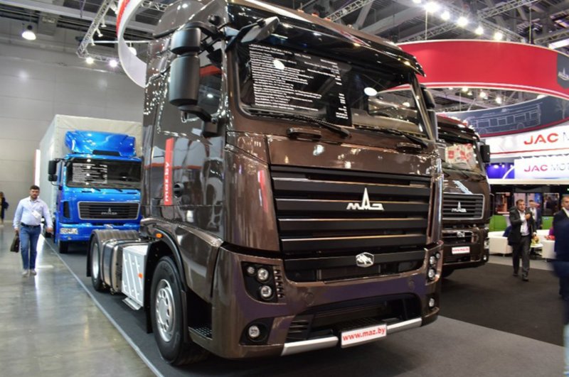 КАМАЗ 65209 седельный тягач