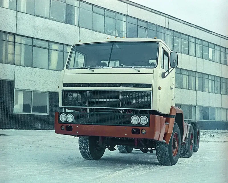 КАМАЗ э6410
