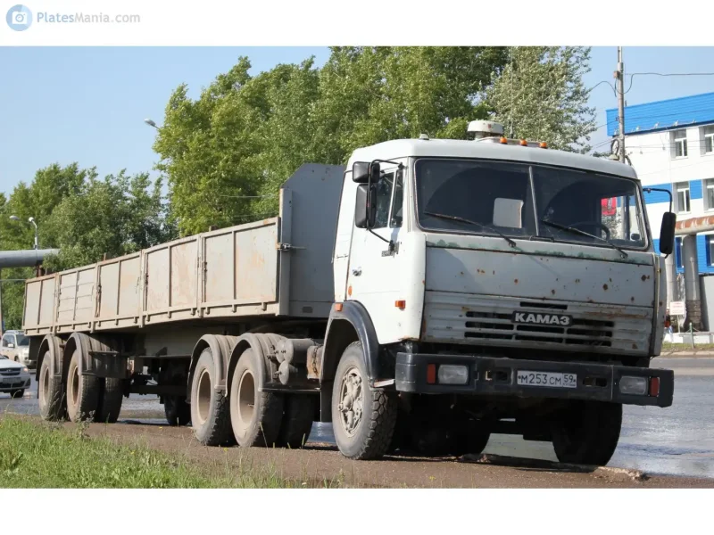 КАМАЗ 5410 серый