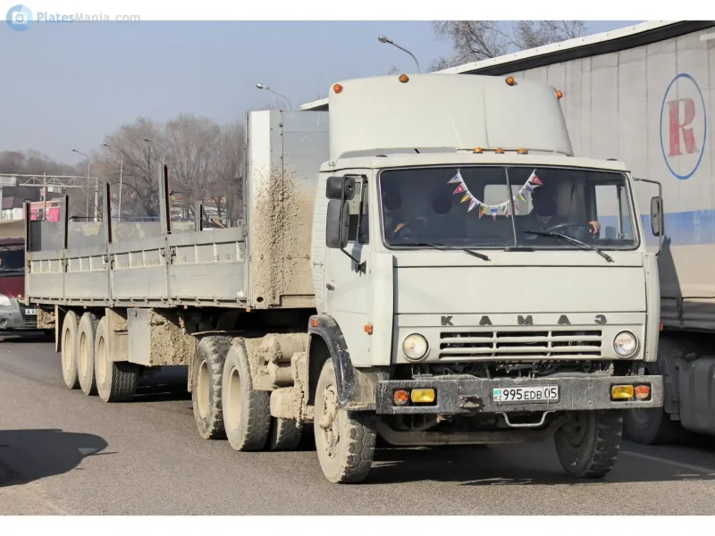 Е 995 НМ 22 - КАМАЗ-5410