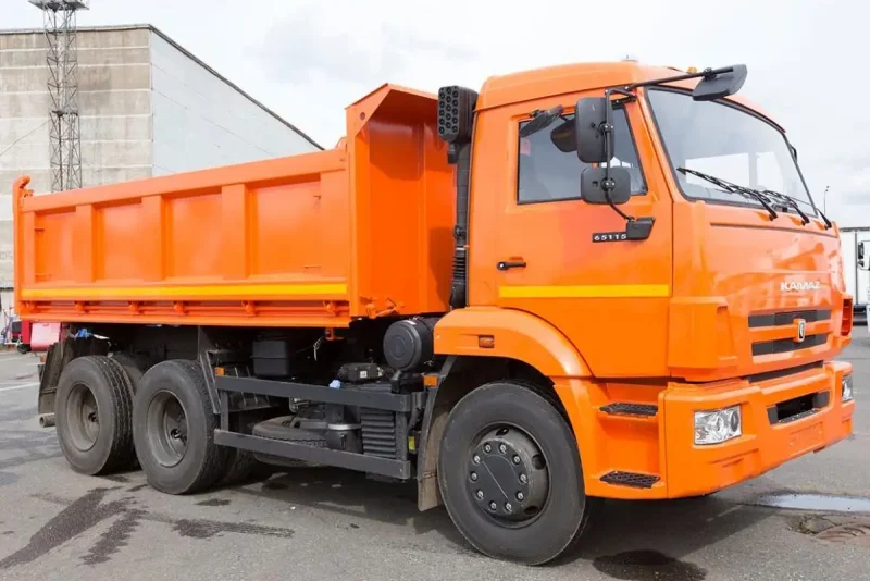 КАМАЗ 43118 бортовой с тентом